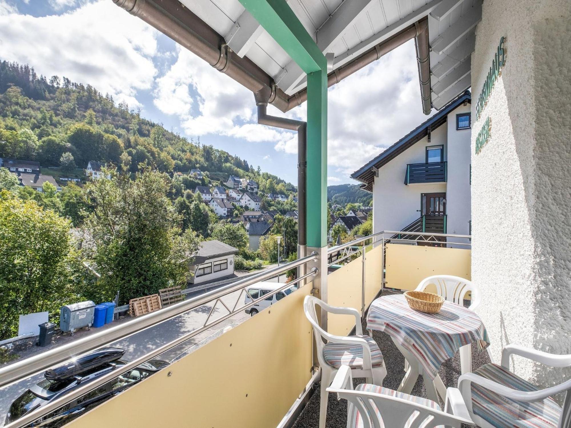 Modern Apartment In Schwalefeld With Garden Willingen  Exterior foto