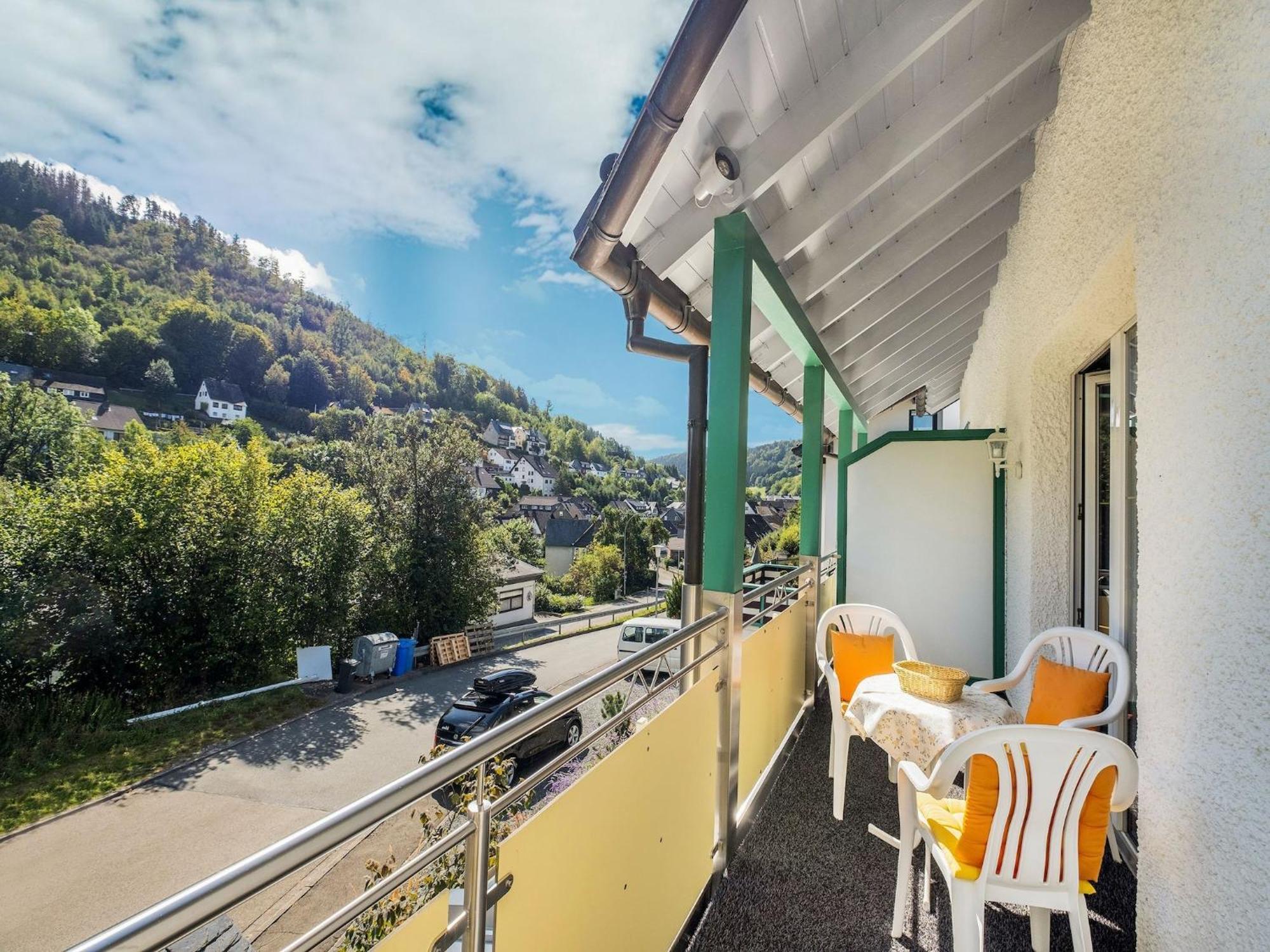 Modern Apartment In Schwalefeld With Garden Willingen  Exterior foto